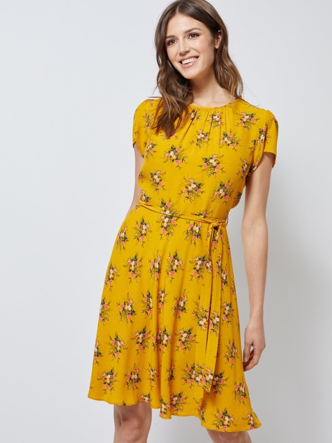 

DOROTHY PERKINS Women Mustard Yellow Floral Print Fit & Flare Dress