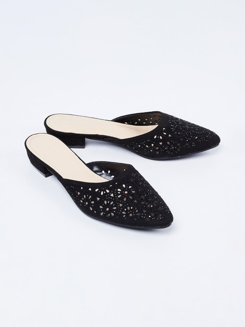

Melange by Lifestyle Women Black Textured Mules