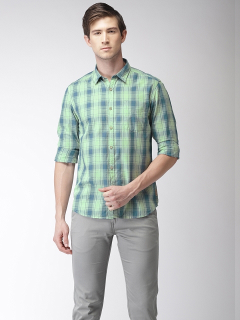 

Flying Machine Men Blue & Green Regular Fit Checked Casual Shirt
