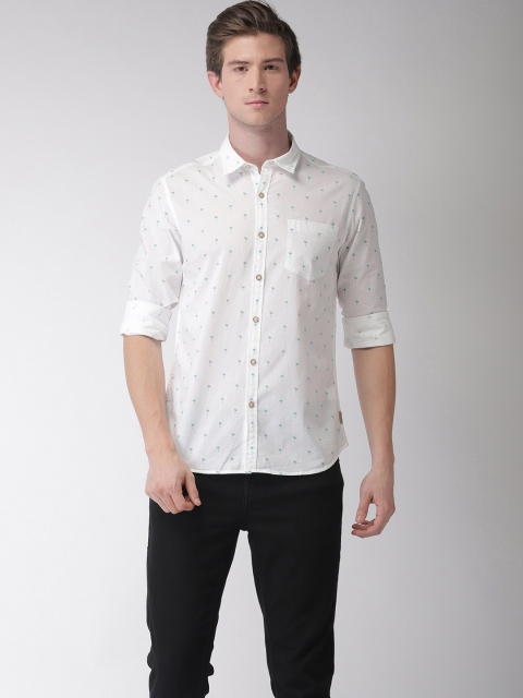 

Flying Machine Men White & Green Regular Fit Printed Casual Shirt