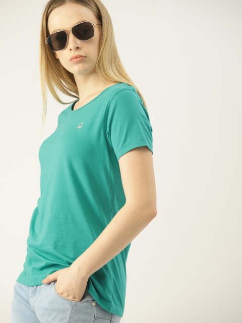 

United Colors of Benetton Women Teal Solid Round Neck T-shirt