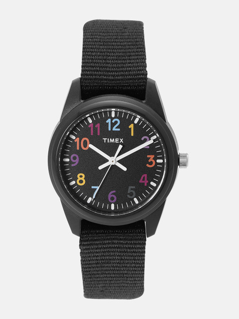 

Timex Men Black Analogue Watch TW7C10400