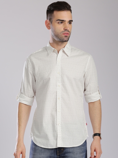 

Levi's Off-White Printed Slim Casual Shirt