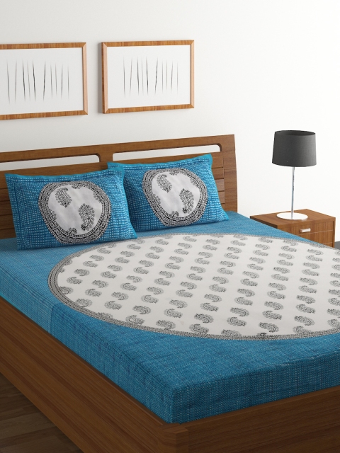 

Ispace Blue & White Ethnic Motifs 104 TC Cotton 1 Queen Bedsheet with 2 Pillow Covers