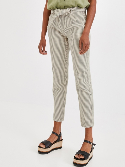 

promod Women Off-White & Black Regular Fit Striped Cropped Cigarette Trousers