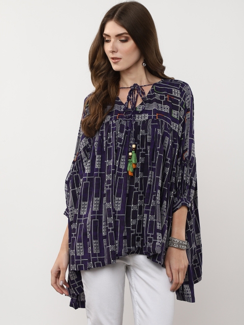 

Sangria Women Purple & White Indigo Printed Boxy Top