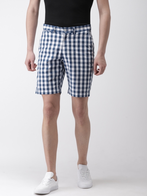

Marks & Spencer Men Navy Blue & White Checked Regular Fit Regular Shorts