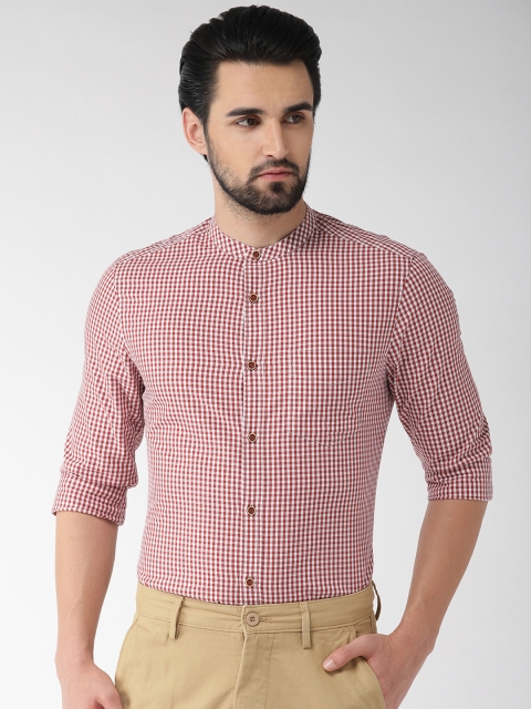 

Marks & Spencer Men Rust Orange & White Checked Smart Casual Shirt