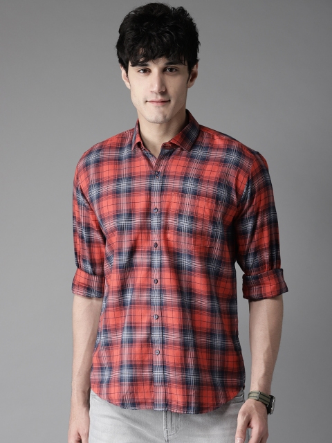 

DENNISON Men Orange & Navy Blue Slim Fit Checked Casual Shirt