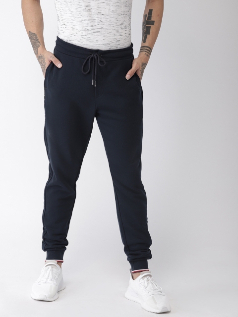 

Tommy Hilfiger Men Navy Blue Solid Joggers