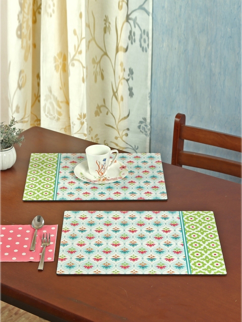 

Reinvention Factory Set of 6 White & Multicoloured Printed Table Placemats