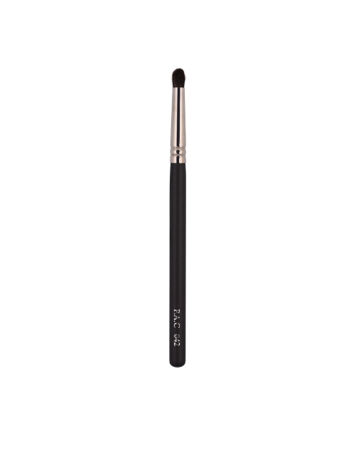 

PAC 042 Eyeshadow Blending Brush, Black