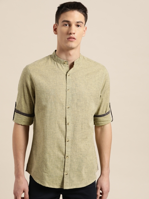

Sangria Men Green Regular Fit Solid Casual Shirt