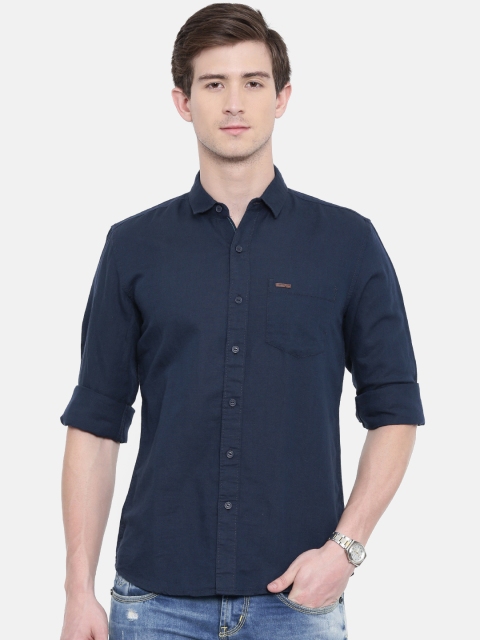 

Wrangler Men Navy Blue Regular Fit Solid Casual Shirt