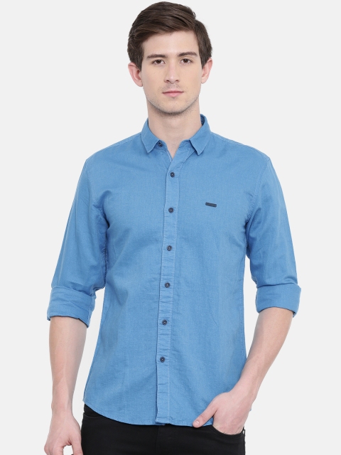 

Wrangler Men Blue Regular Fit Solid Casual Shirt