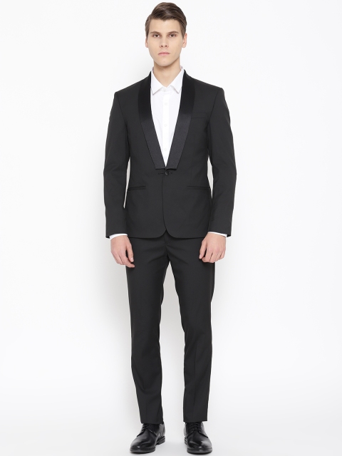 

Arrow New York Men Black Solid Zero Calorie Fit Single-Breasted Tuxedo