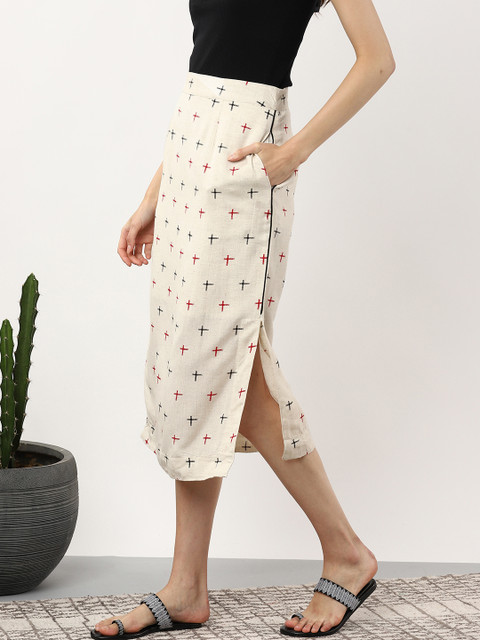 

Sangria Women Off-White & Black Printed Straight Midi Skirt