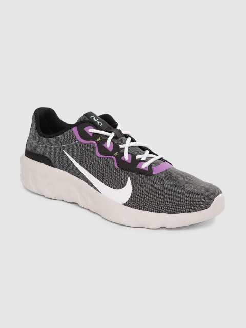 

Nike Men Black & White EXPLORE STRADA Sneakers