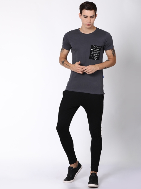 

Blue Saint Men Grey Printed Round Neck T-shirt