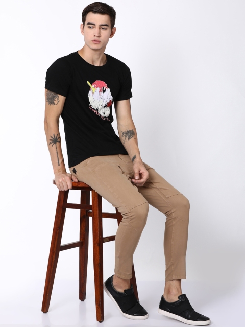 

Blue Saint Men Black Printed Round Neck T-shirt