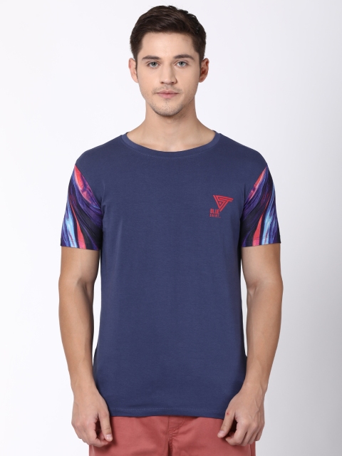 

Blue Saint Men Navy Blue Solid Round Neck T-shirt