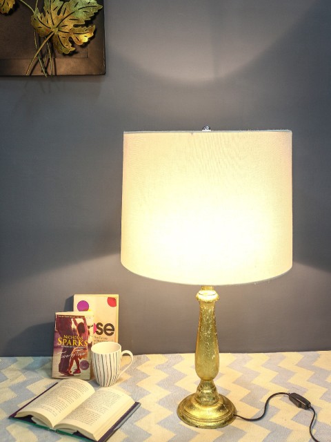 

Grated Ginger White & Gold-Toned Solid Handcrafted Table Lamp with Shade