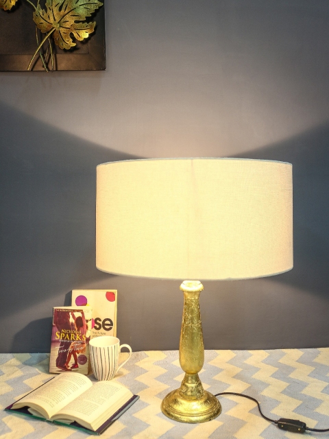 

Grated Ginger White & Gold-Toned Solid Handcrafted Table Lamp with Shade