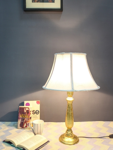 

Grated Ginger White & Gold-Toned Solid Handcrafted Table Lamp with Shade