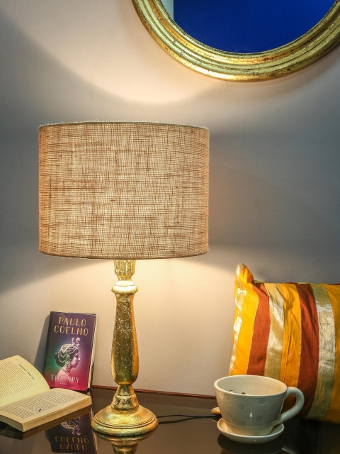 

Grated Ginger Gold-Toned & Beige Solid Handcrafted Table Lamp with Shade