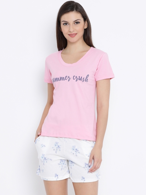 

Clovia Women White & Pink Printed Night suit LS0410P18XL