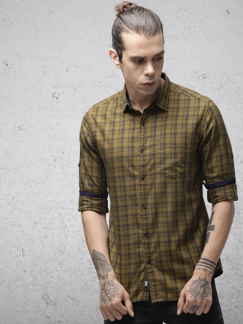 

Ecko Unltd Men Olive Green & Navy Blue Slim Fit Checked Casual Shirt