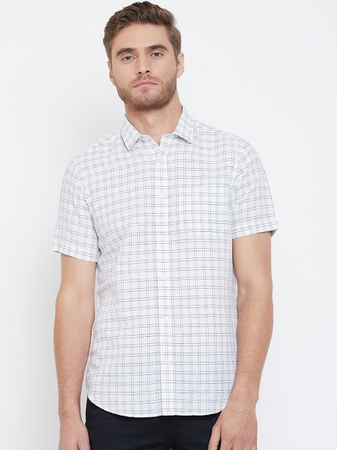 

Blackberrys Men White & Navy Blue Slim Fit Checked Casual Shirt