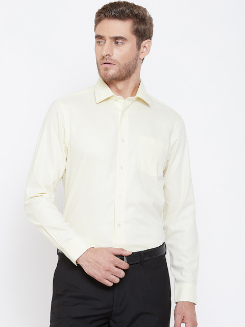 

Blackberrys Men Yellow Slim Fit Solid Formal Shirt