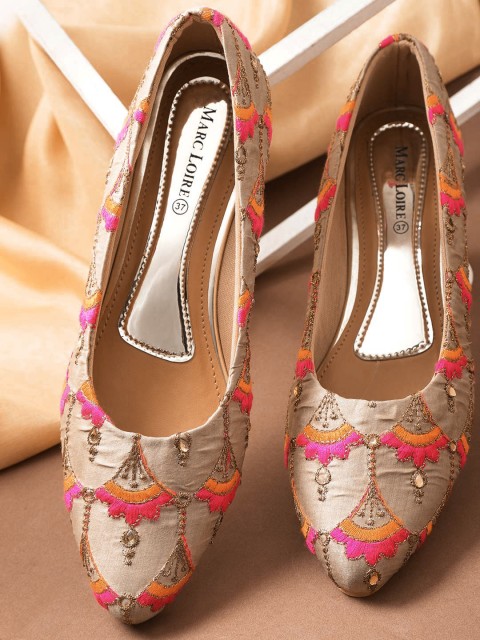 

Marc Loire Women Taupe Woven Design Ballerinas