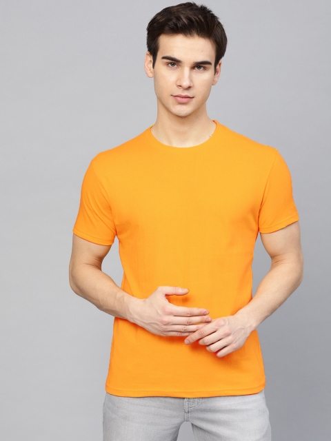 

DEIN KLEIDER Men Mustard Solid Round Neck T-shirt