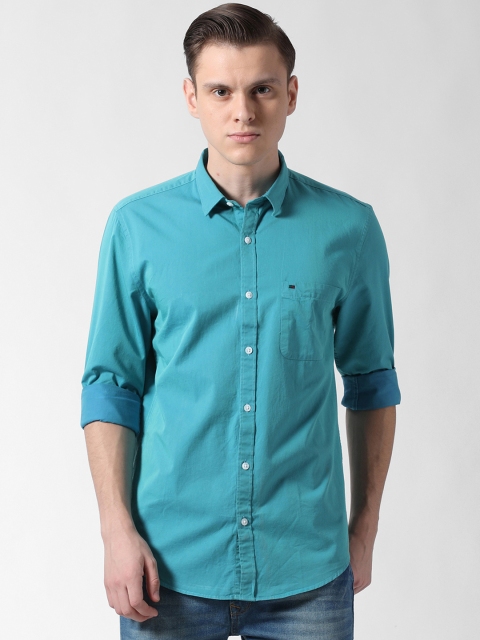 

Peter England Casuals Men Blue Slim Fit Solid Casual Shirt