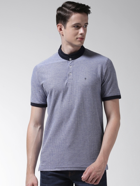 

Richlook Men Navy Blue Self Design Henley Neck T-shirt