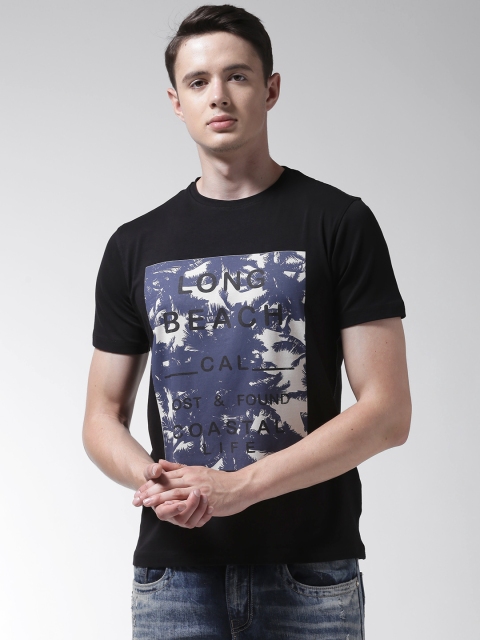 

Richlook Men Black & Blue Printed Round Neck T-shirt