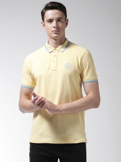 

Richlook Men Yellow Solid Polo Collar T-shirt