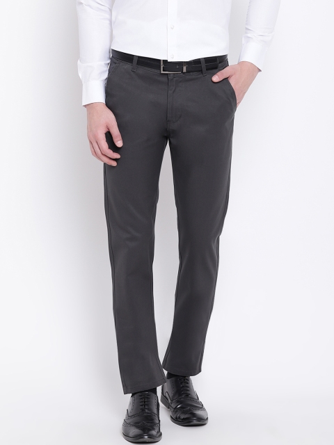 

Hancock Men Grey Slim Fit Solid Chinos