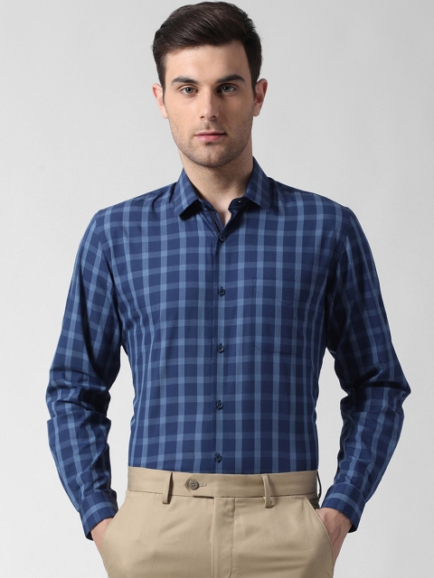 

Peter England Men Navy Blue Slim Fit Checked Formal Shirt