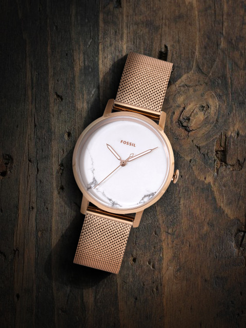 

Fossil Women Rose Gold-Toned Stainless Steel Bracelet Style Straps Analogue Watch