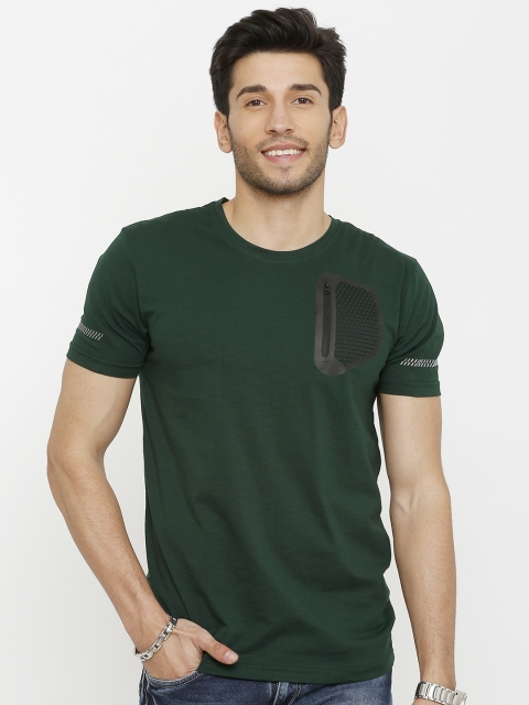 

Rex Straut Jeans Men Green Solid Round Neck T-shirt