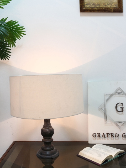 

Grated Ginger Black & White Solid Handcrafted Table Lamp