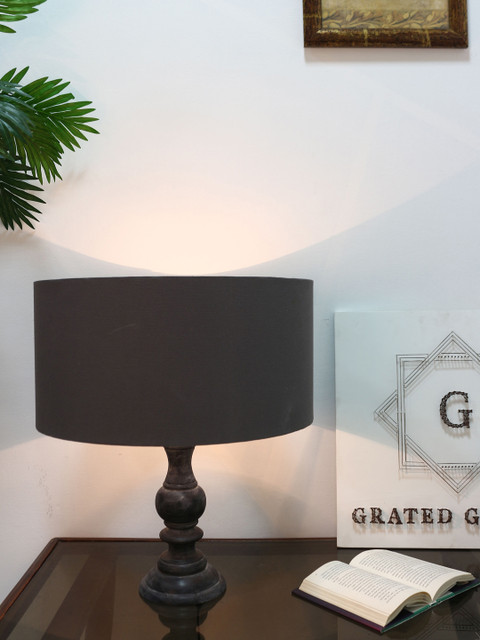 

Grated Ginger Black & Grey Solid Handcrafted Table Lamp