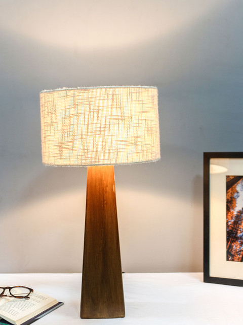 

Grated Ginger Brown & Beige Textured Handcrafted Table Top Lamp with Shade