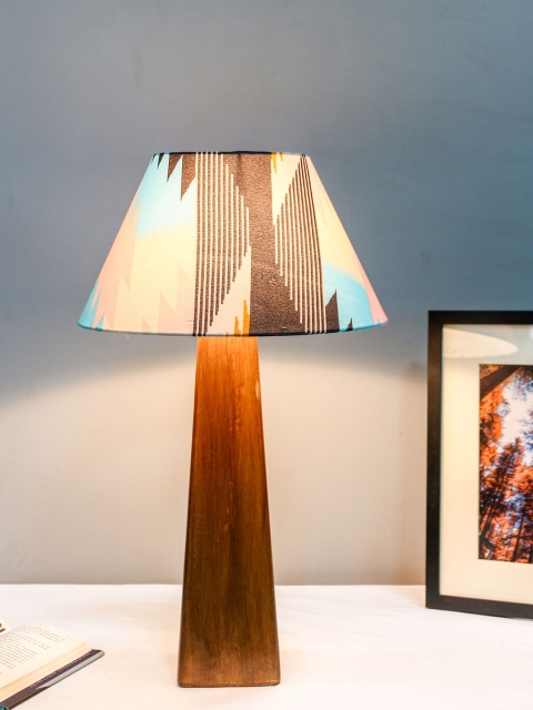 

Grated Ginger Brown & Black Printed Handcrafted Table Top Lamp with Shade
