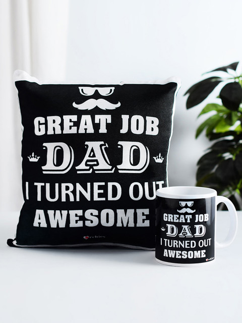 

Archies Black & White Printed Mug & Cushion Set