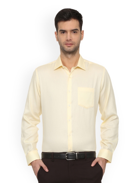 

Van Heusen Men Yellow Regular Fit Solid Formal Shirt