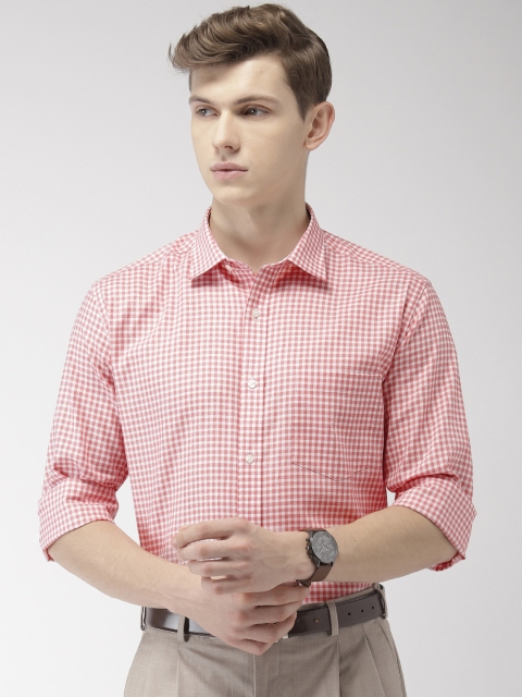 

Park Avenue Men Red & White Regular Fit Checked Casual Shirt